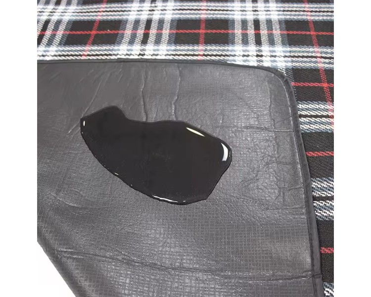 Extra large waterproof outdoor camping mat