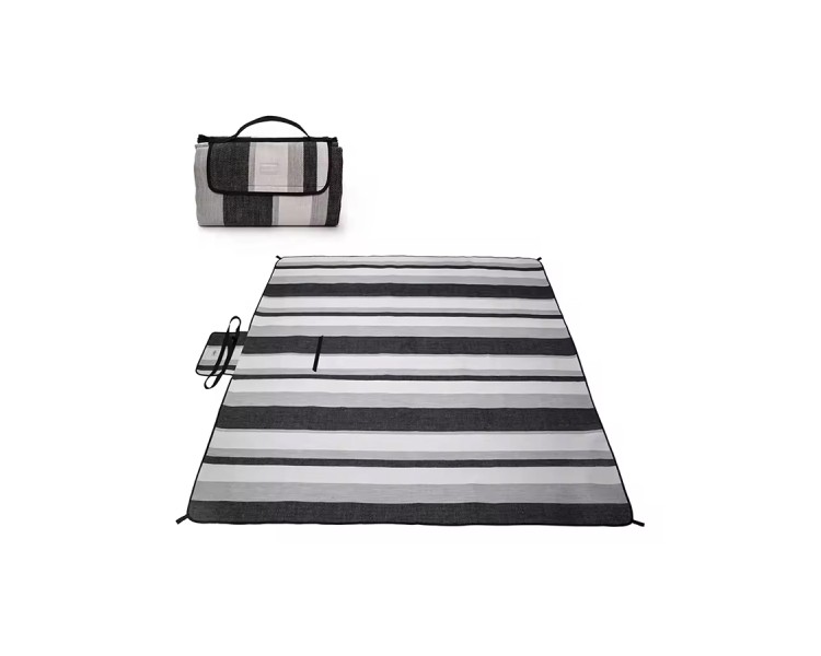 Foldable fine waterproof beach picnic mat