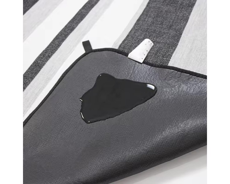 Foldable fine waterproof beach picnic mat