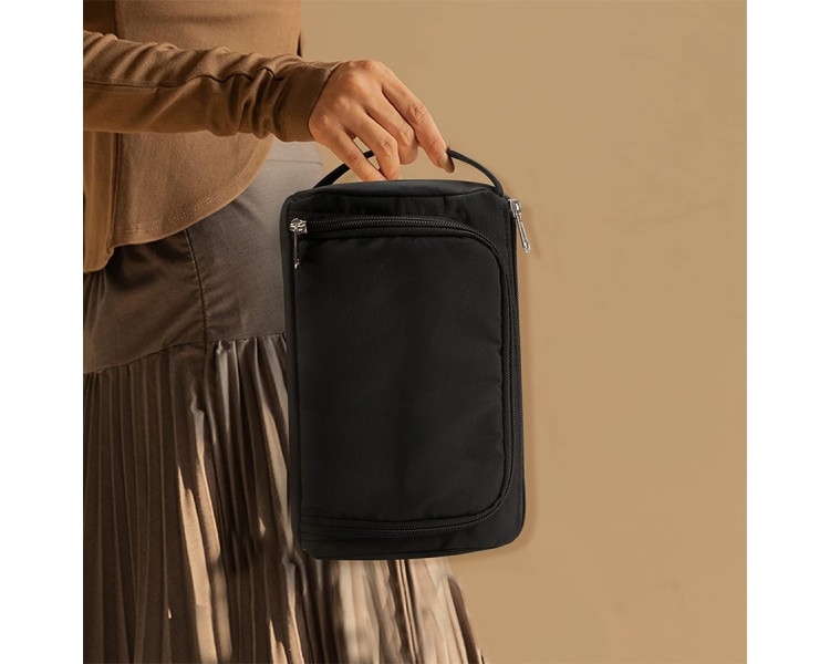 Daily travel zipper toiletry bag