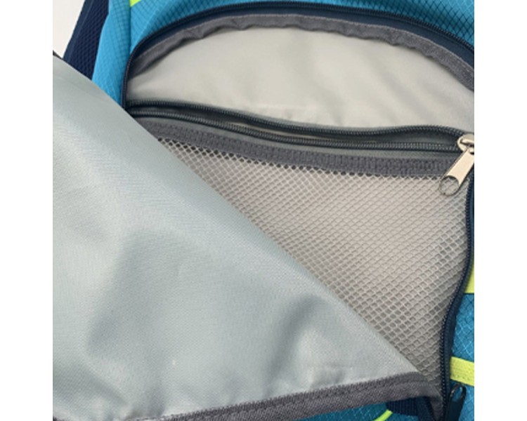 Outdoor travel water bladder backpack